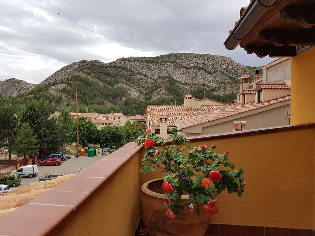 Hotel Rural El Horno De Aliaga Ngoại thất bức ảnh