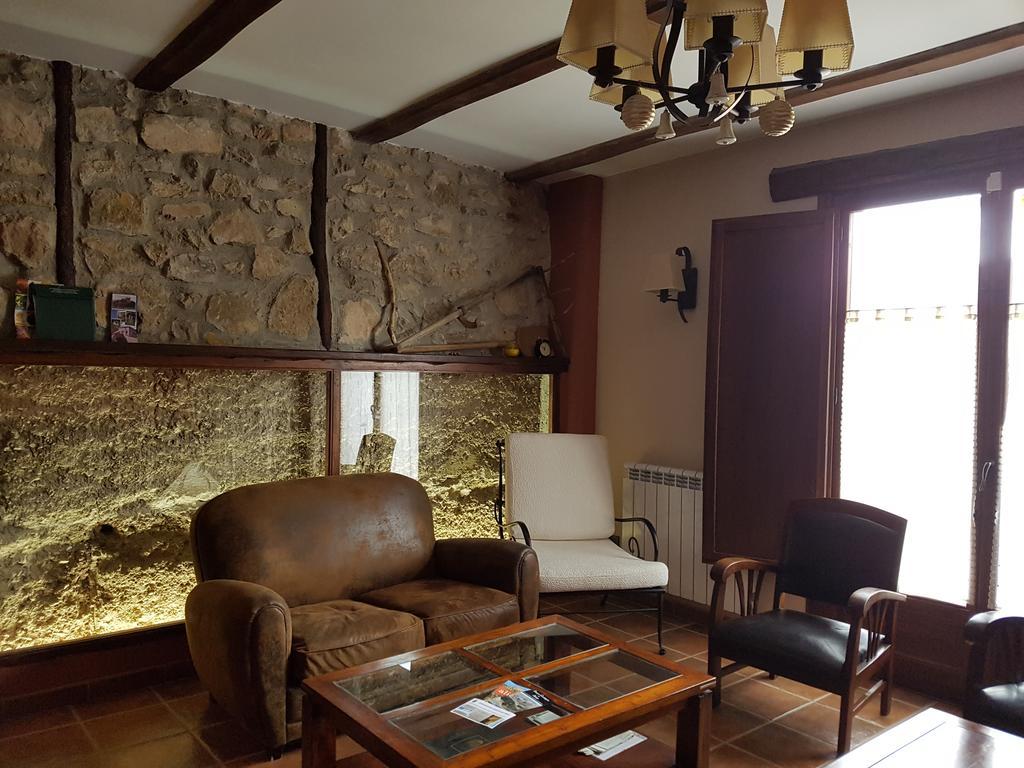 Hotel Rural El Horno De Aliaga Ngoại thất bức ảnh